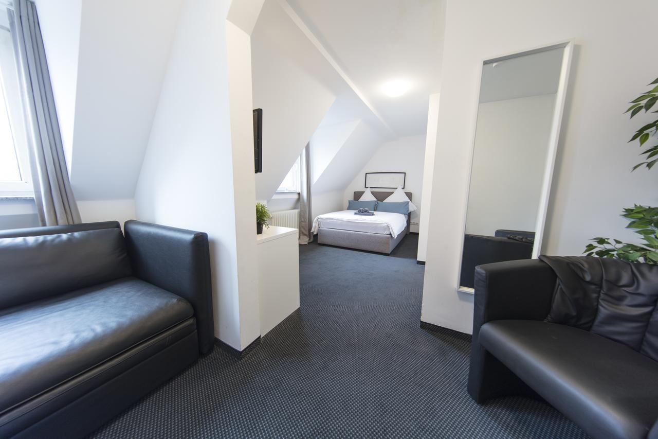 Berolina Haus Hotel Дюселдорф Екстериор снимка